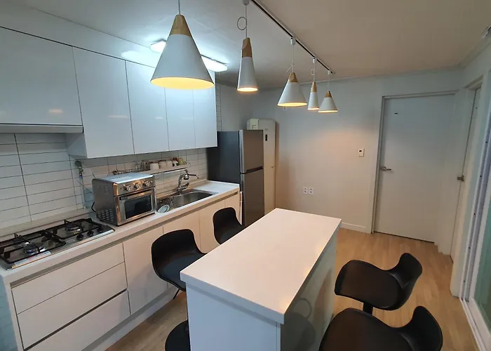 16, Near Hongik Univ, 1st Floor, Party Room! 4 公寓 首爾